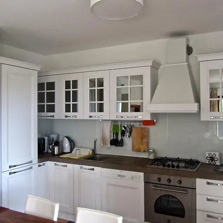 Apartment Athos Rabac