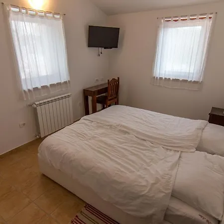 Athos Apartment