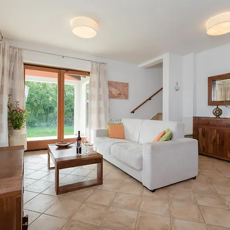 Apartment Athos